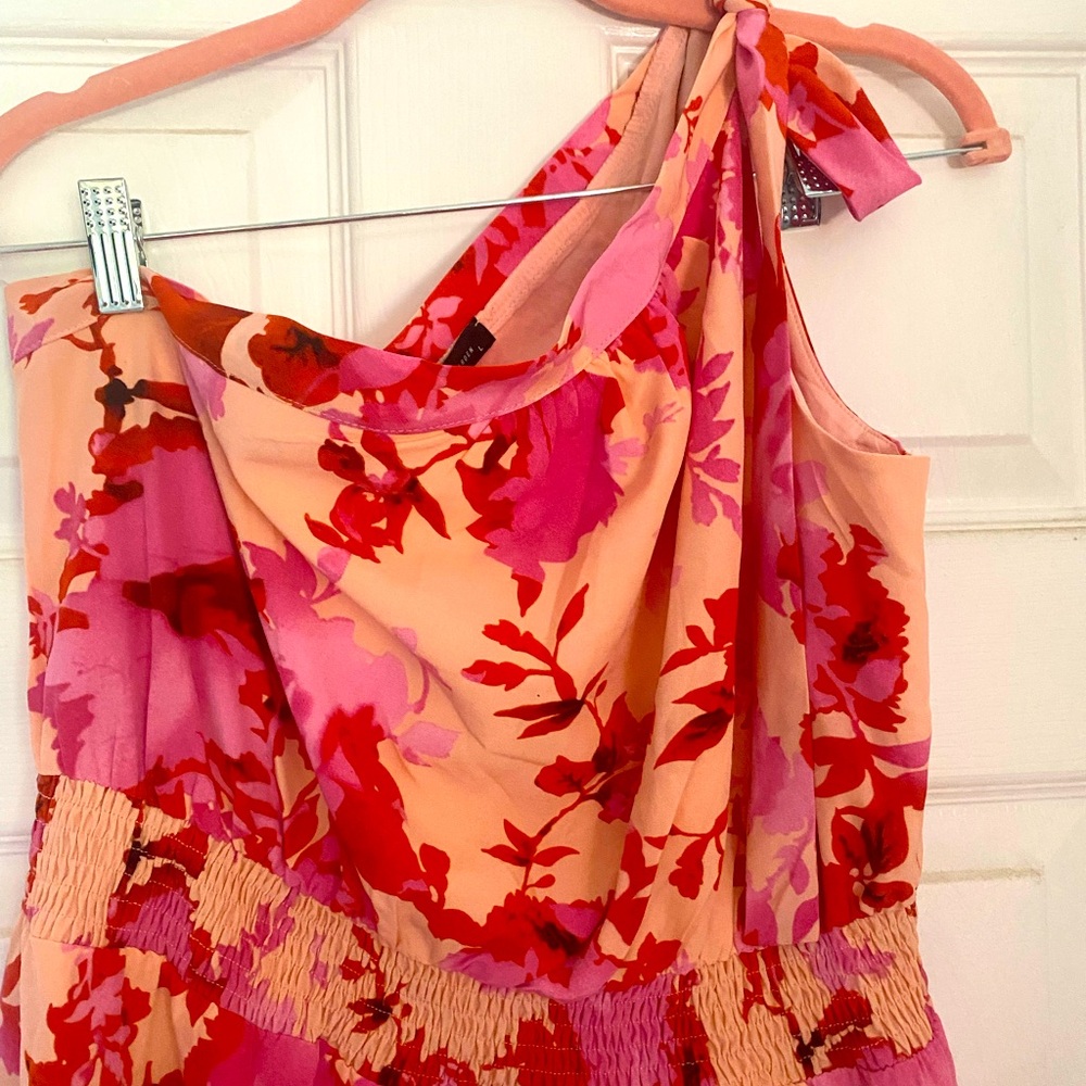 One shoulder dress Adorable orange and hot pink XL